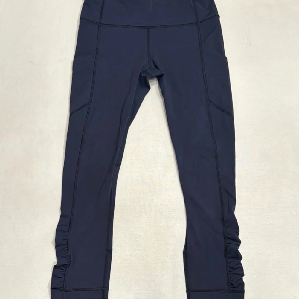 Lululemon Pace Rival Navy Blue‎ Leggings With Ruching at Ankles Side Pockets 6